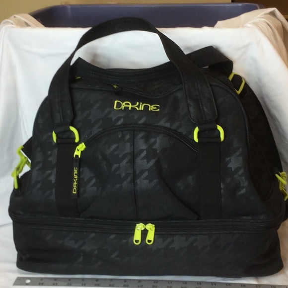 Dakine Handbags - Dakine large duffle bag with separate boot locker